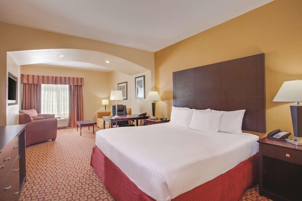 Comfort Inn & Suites Verona At Turning Stone Resort Casino Cameră foto